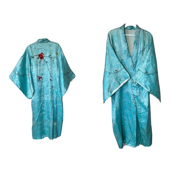 Vintage 1950s Oriental Chinese Satin Brocade Floral Stitched Kimono Robe